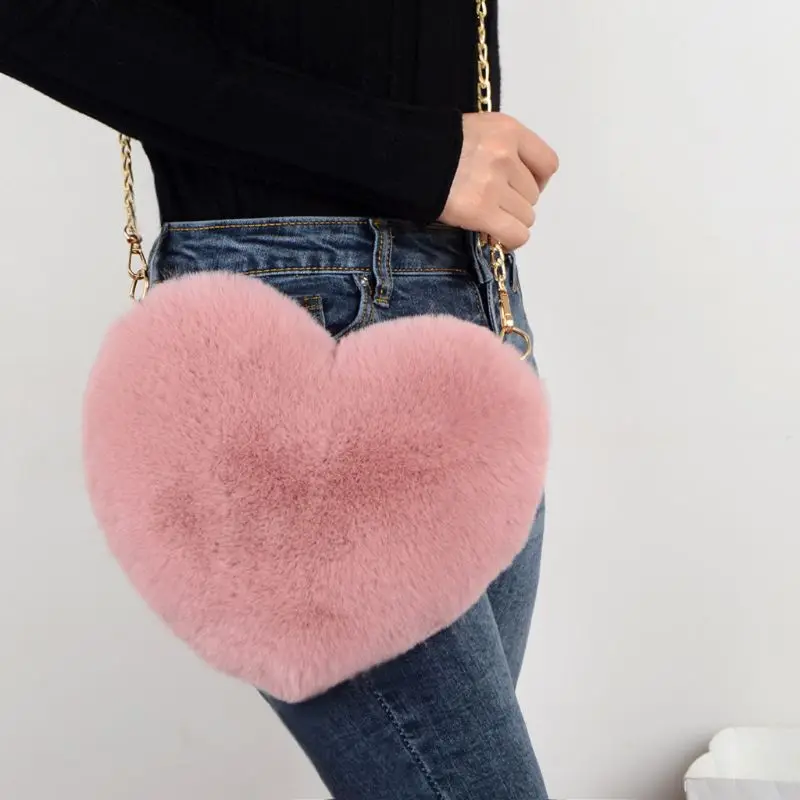 

THINKTHENDO Women's Heart Shaped Faux Fur Crossbody Wallet Purse Chain Shoulder Bag