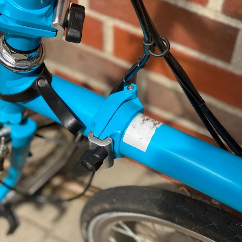 

Folding Bike Hinge Clamp Plate with Magnet C Buckle for Brompton BMX Birdy Anti-Shedding C Buckle Parts