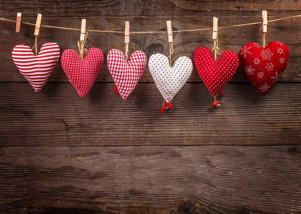 

Wood texture Valentine's Day knitting heart-shaped wall photo art photography background photography background