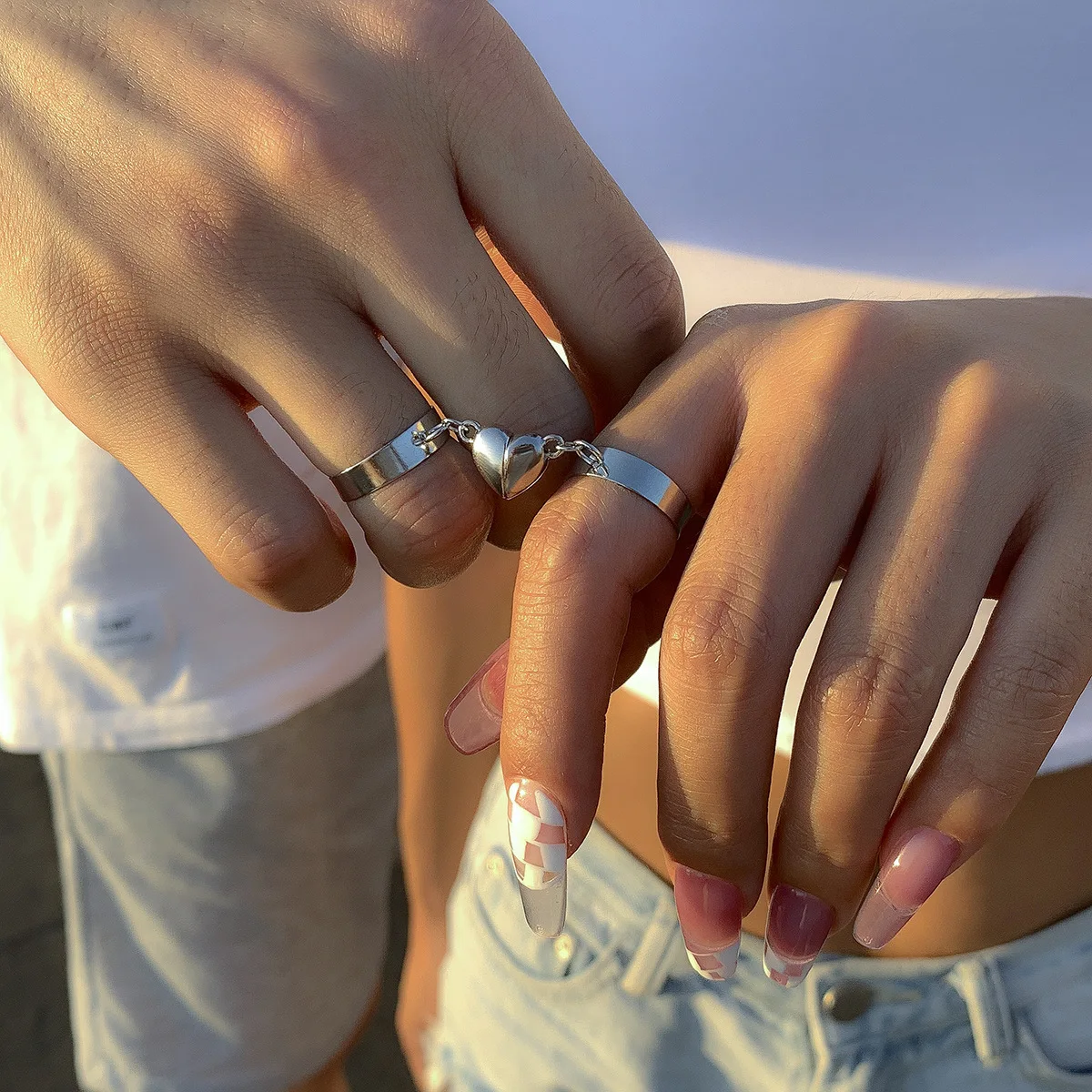 

2Pcs Heart Magnet Couple Rings Punk Cuban Chain Charm Paired Ring For Women Men Love Friend Adjustable Jewelry Party Gift New