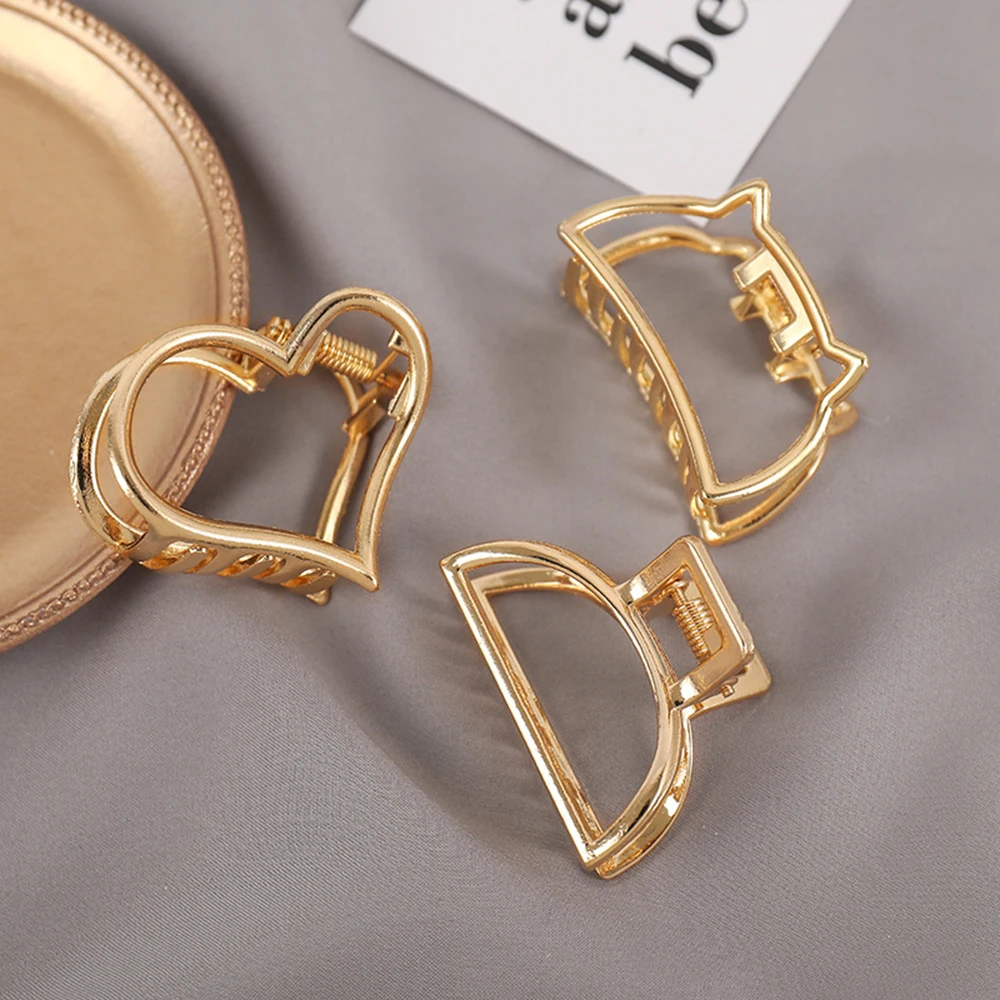 

Women Girls Geometric Hair Claw Clamps Hair Crab Moon Shape Hair Clip Claws Solid Color Accessories Hairpin