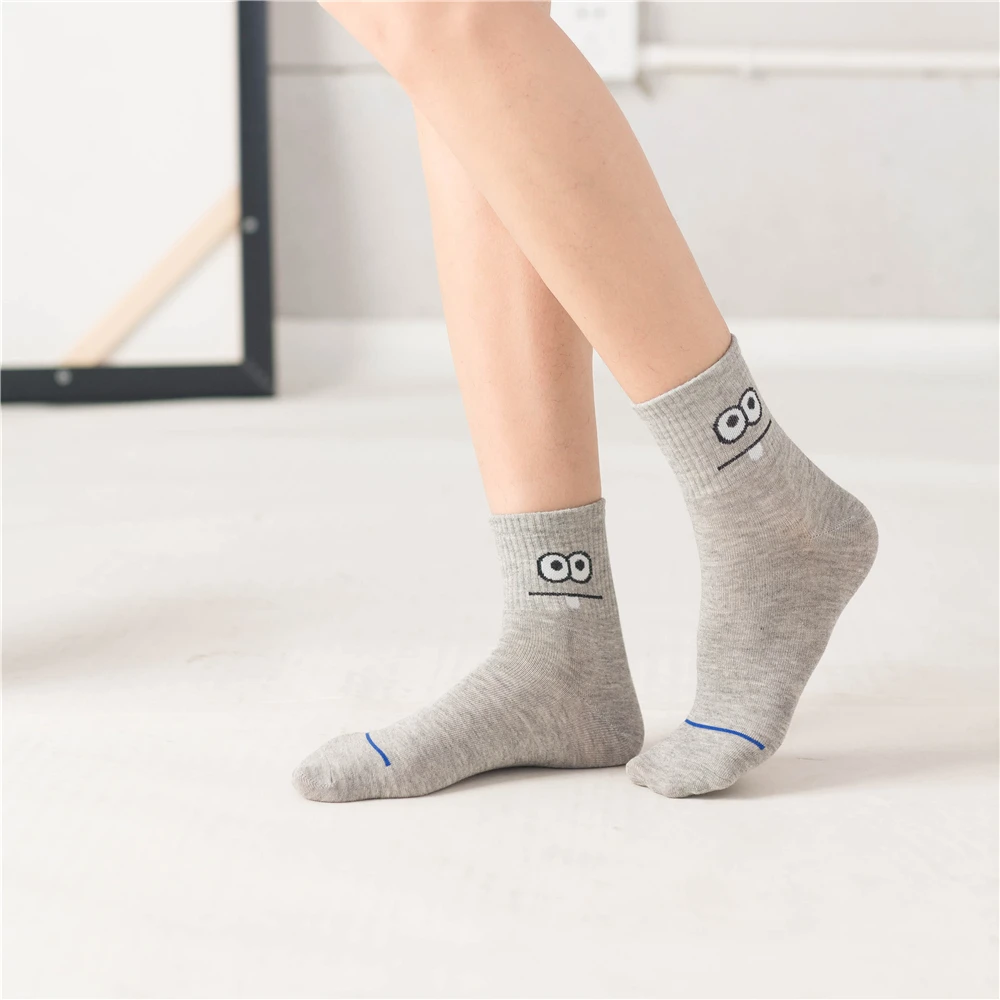 Счастливые женские забавные носочки с выражением языка Харадзюку кампус носки