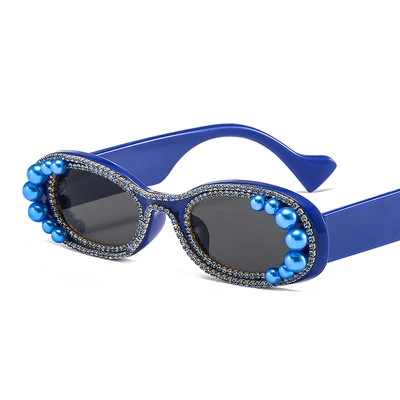 

New retro oval small frame sunglasses fashion Pearl sunglasses for men and women in Europe and America street glasses