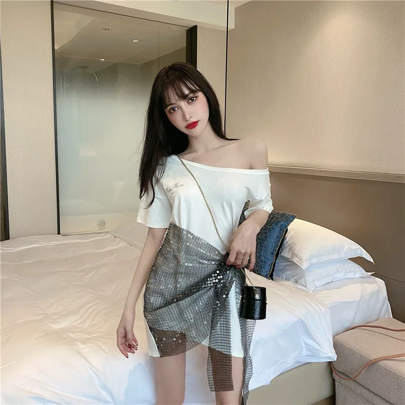 

New fashion short-sleeved personality trendy stitching sequins lace-up heavy industry T-shirt mid-length