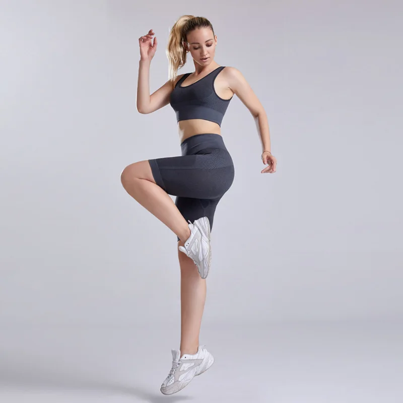 Летний бесшовный комплект для йоги женская одежда фитнеса спортивная