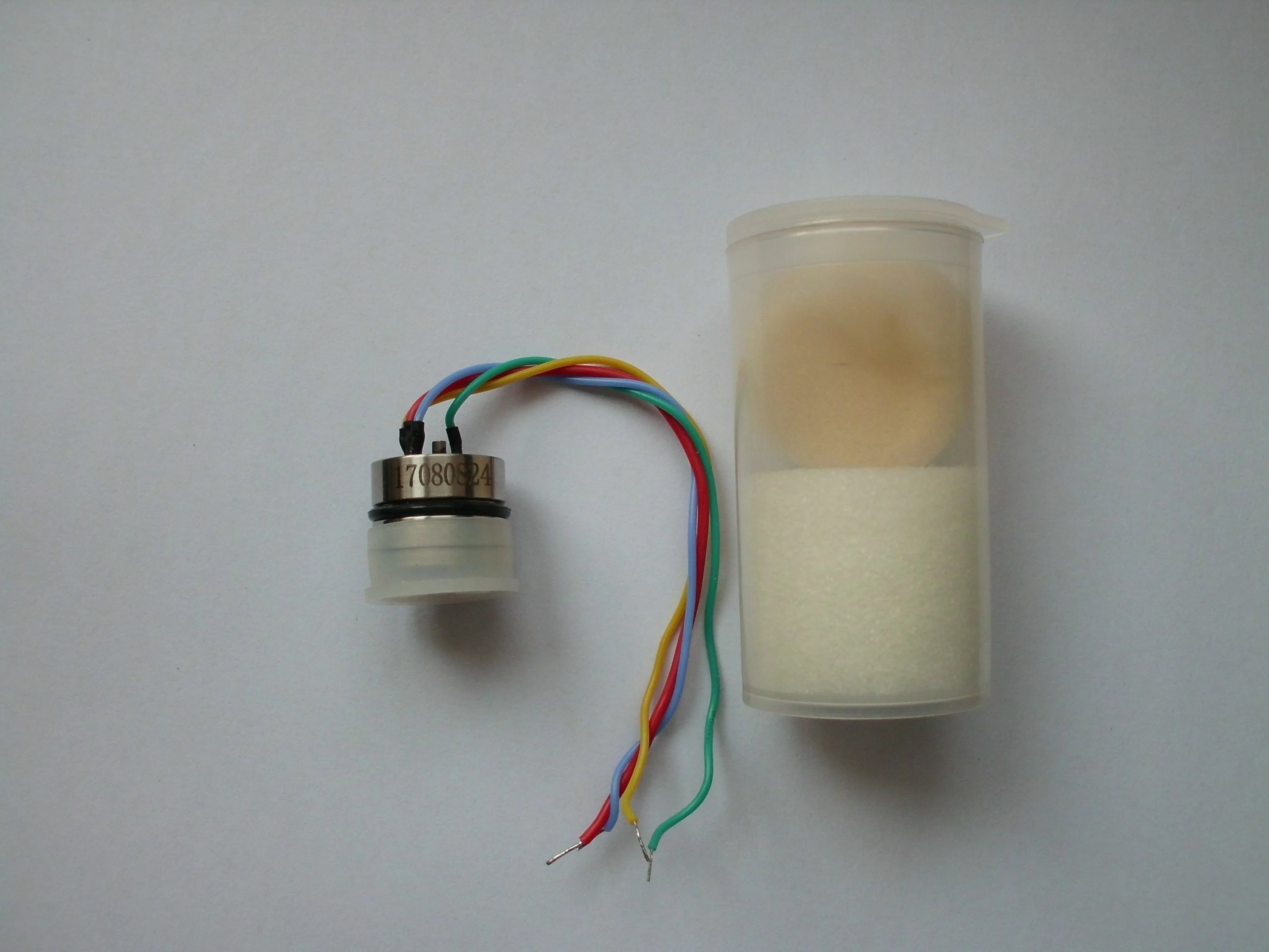 Датчик давления для наполнения силиконовым маслом от производителя датчик с