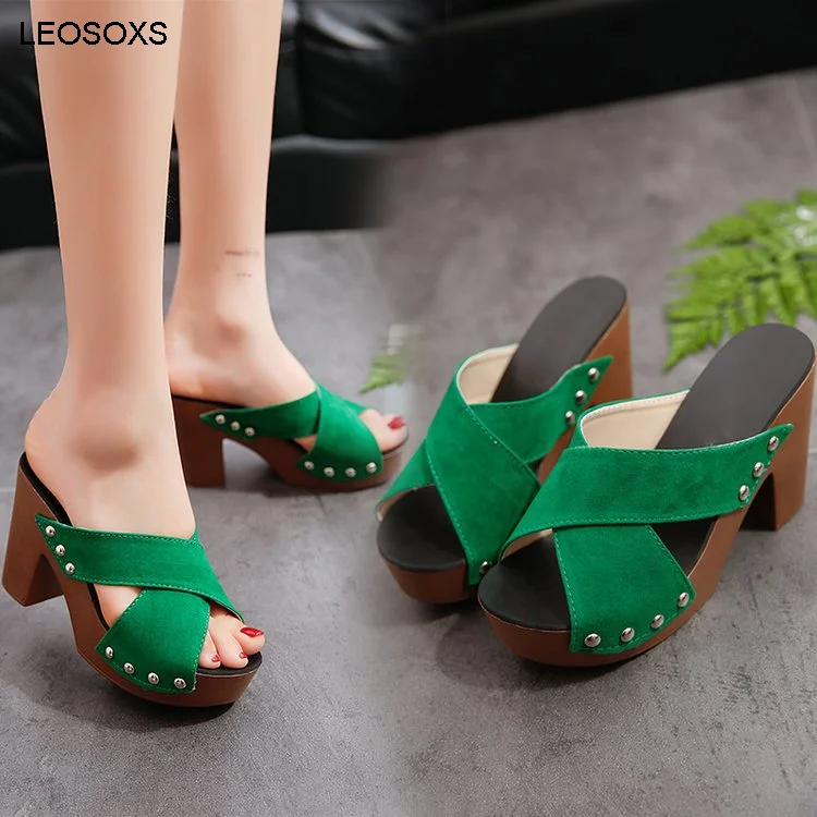 

Slippers Women's 2021 Summer New Hot Sale Fashion Solid Color Rivet Cross Thick Heel High-heeled Slippers