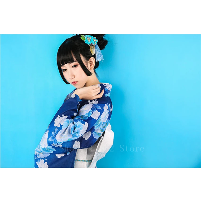 Традиционное японское кимоно в стиле ретро женское винтажное юката с цветами