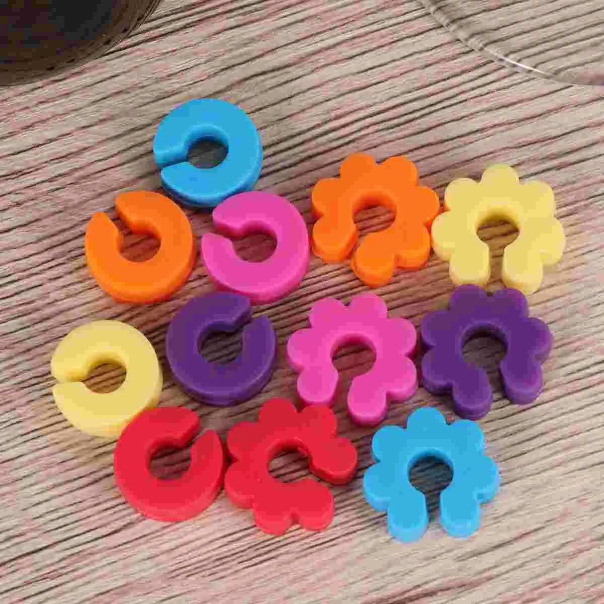 

2 Packs Silicone C-Shaped Glass Marker Drinking Cup Identifier Goblet Sign (12pcs/Pack)