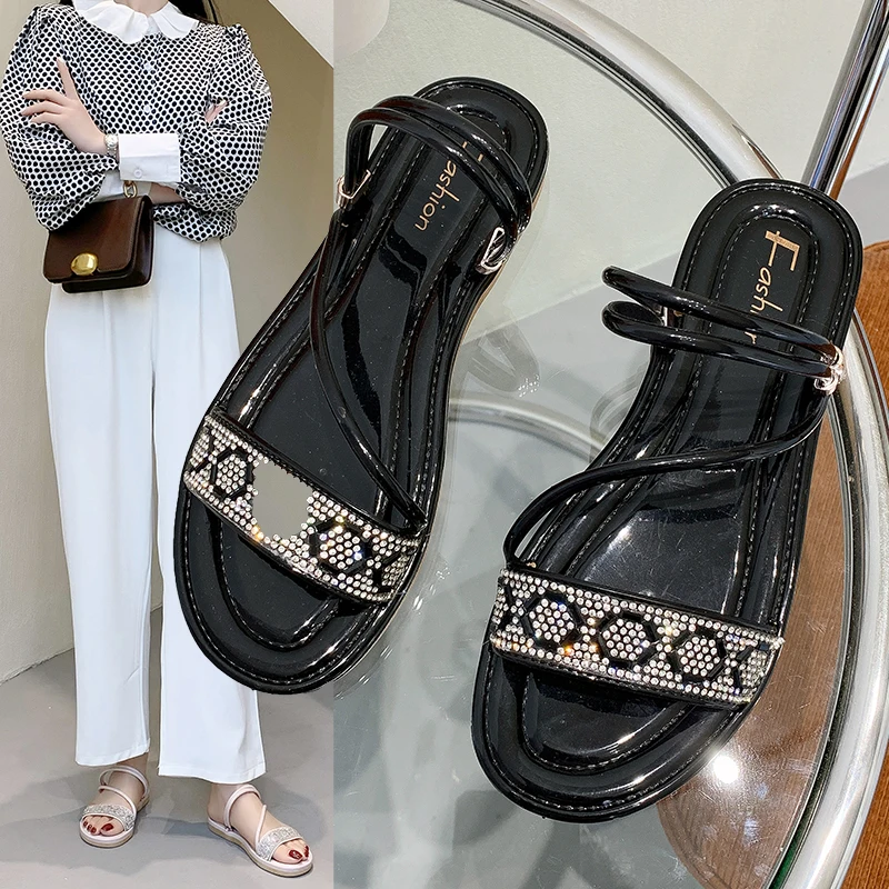 

2021 new fashion sandals women's shoes Korean version of rhinestone ladies casual shoes flat beach sandals