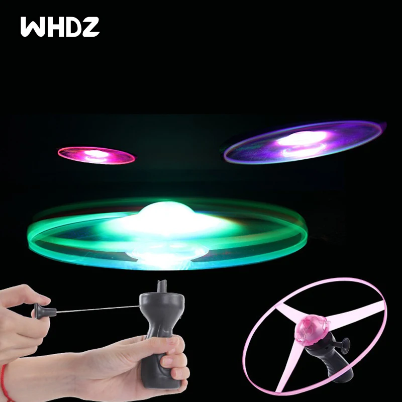 

hot sale 1pc Fun outdoor sports pull line saucer toys LED lighting UFO parent-child interaction Creative 7 color spin-off