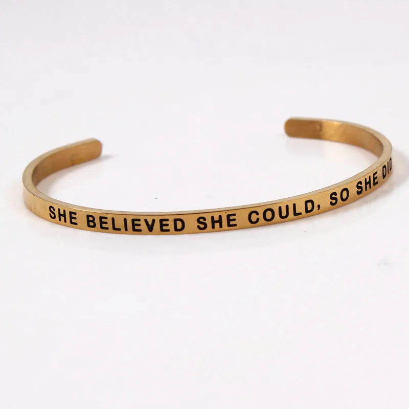 4 мм Нержавеющая сталь манжета выгравировать She believed she could so did вдохновляющие