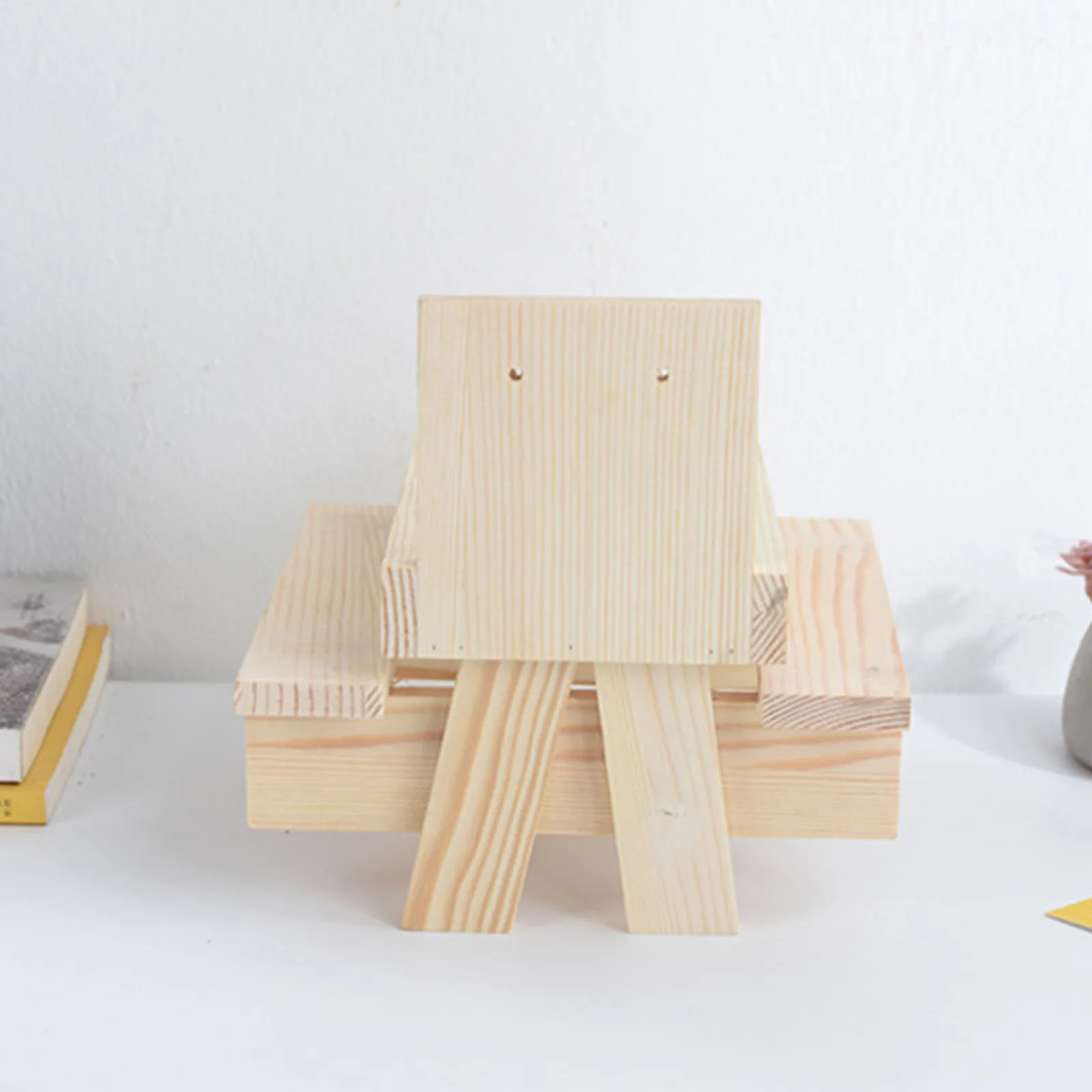 Household Wooden Squirrel Feeder Simple Style Creative DIY Crafts Outdoor Garden Ornaments Corn Nut Feeding Table |