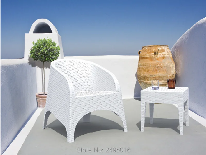 5-piece Patio plastic garden table and chairs Non-metallic frame anti rust or decay good for indoor outdoor use |