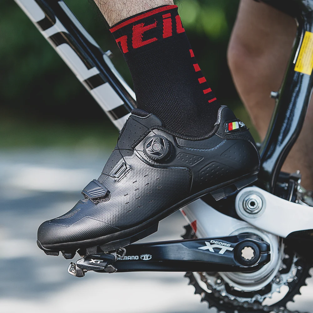 Santic обувь для велоспорта MTB кроссовки противоскользящие профессиональные