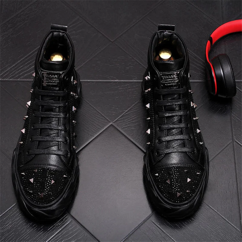 Jual Sepatu Skateboard Pria Desainer Mewah Berlian Buatan Atasan Tinggi Punk Hip Hop Sepatu Bot Pergelangan Kaki Flat Kasual Berpaku Keling