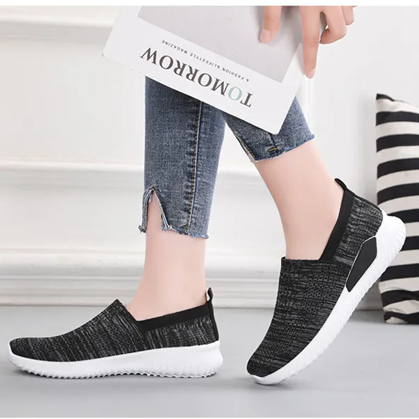 

2021 Woman Casual Sneakers Summer Flats Knitted Shoes Breathable Light Women's Vulcanized Shoe Walking Shoes