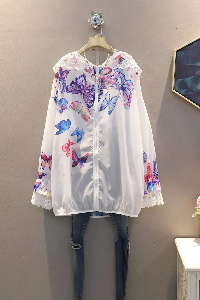 

SuperAen Plus Size Women's 2021 Summer New Korean Fashion Stitched Lace Butterfly Pattern Sunscreen Jacket Woman