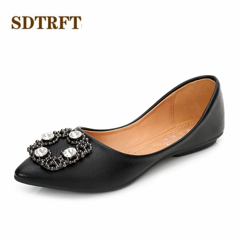 

SDTRFT zapatos mujer Casual Rhinestone Driver Flats women Pointed Toe soft sole Shallow Mouth shoes Plus:36-41 42 Free shipping