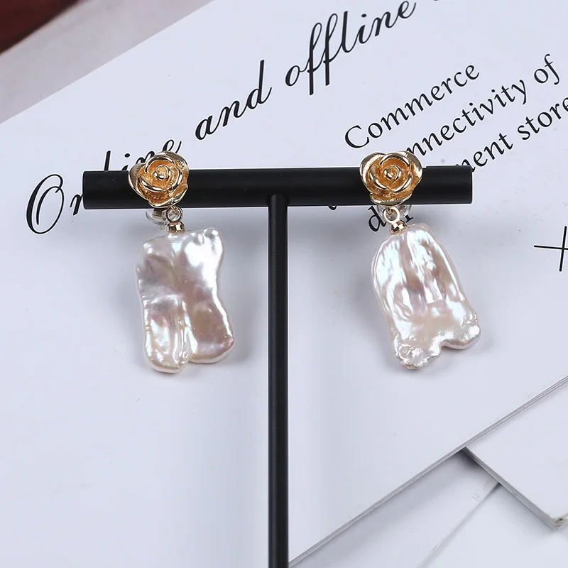 

Серьги-гвоздики женские из розового сплава, 13-14 мм