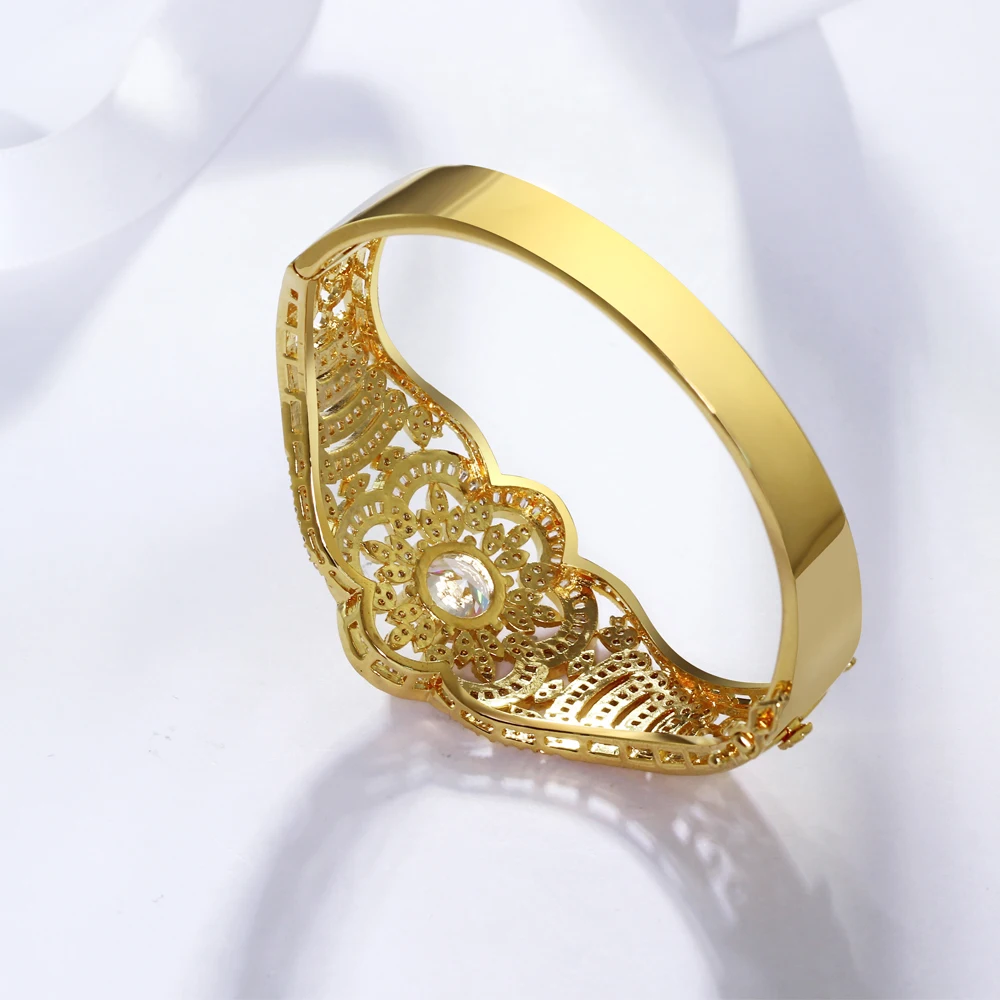 Лидер продаж Для женщин Роскошные браслеты зубец Установка Сделано с AAA