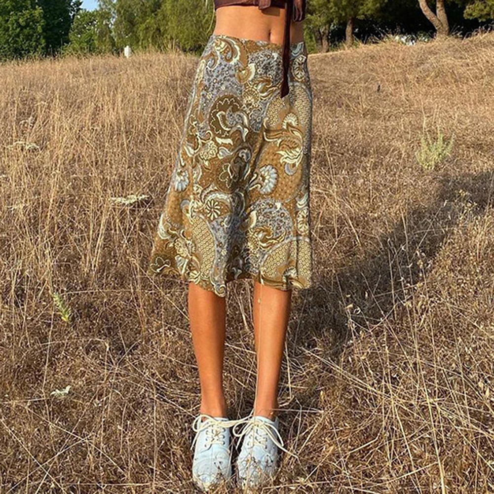 

YiYiMiYu Floral y2k Skirts Vintage Grunge Khaki Mid-Claf Skirts Holiday Summer Cute Skirts Women Beach Party Streetwear Boho