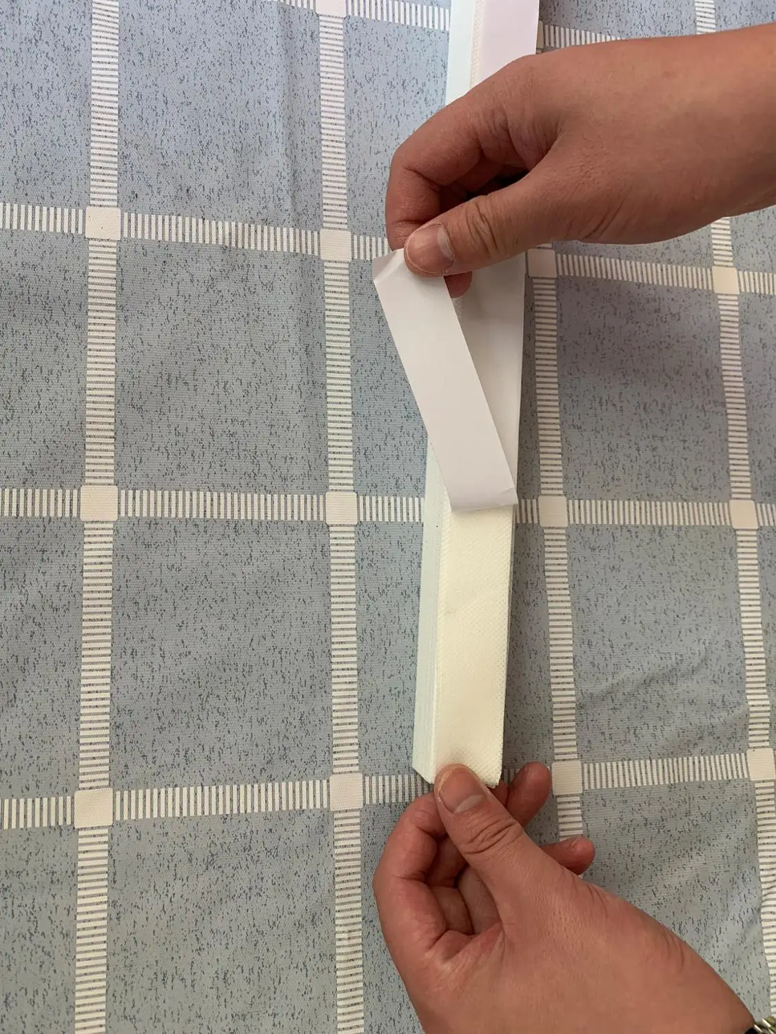 

Cheap Lijm Ram Plisse Zebra Jallosies and Shades Blind Roller Disturbing Curtain For Bedroom Living Room Balcony