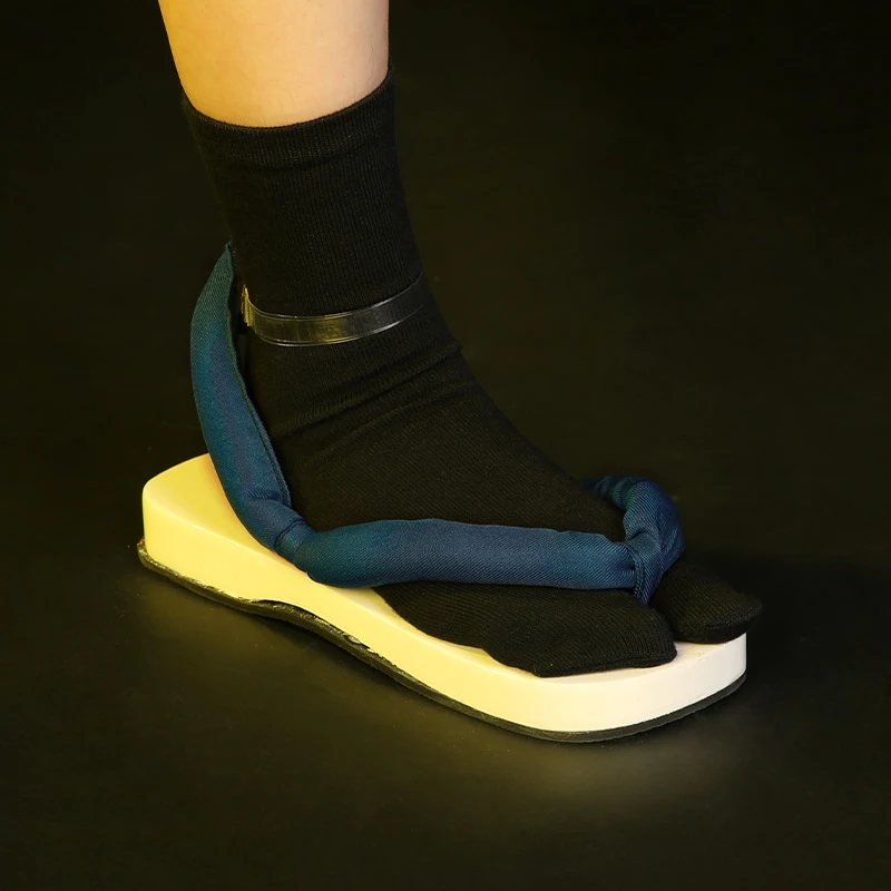 Tokitou shoes Аниме «Demon Slayer Kimetsu no Yaiba Tokitou Muichirou Kochou Shinobu Kanroji Mitsuri Tsuyuri Kanawo»; костюм для косплея; боевой костюм - Цвет: Tokitou shoes