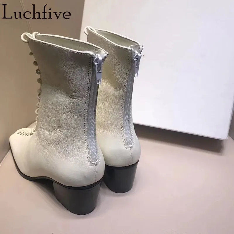 Пикантные ботильоны для женщин на шнуровке; короткие ботинки с квадратным носком; классические женские ботинки черного цвета на массивном каблуке; модная женская обувь