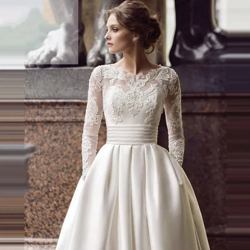 

MoonlightShadow Exquisite Wedding Dresses A-Line O-Neck Full Sleeves Appliques See Through Bridal Gown Robe de mariée
