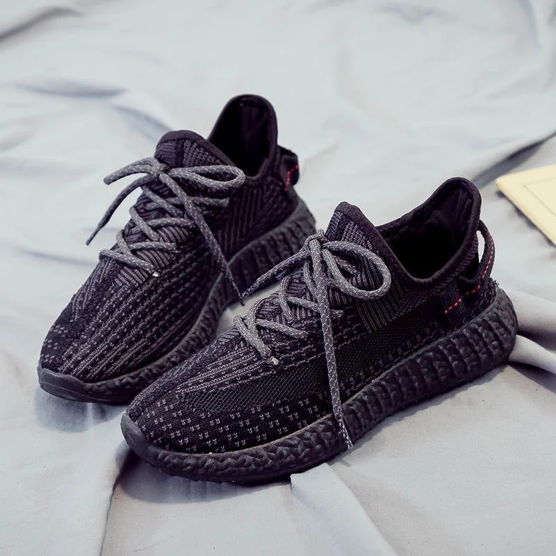 

Korean fashion canvas men's shoes in summer