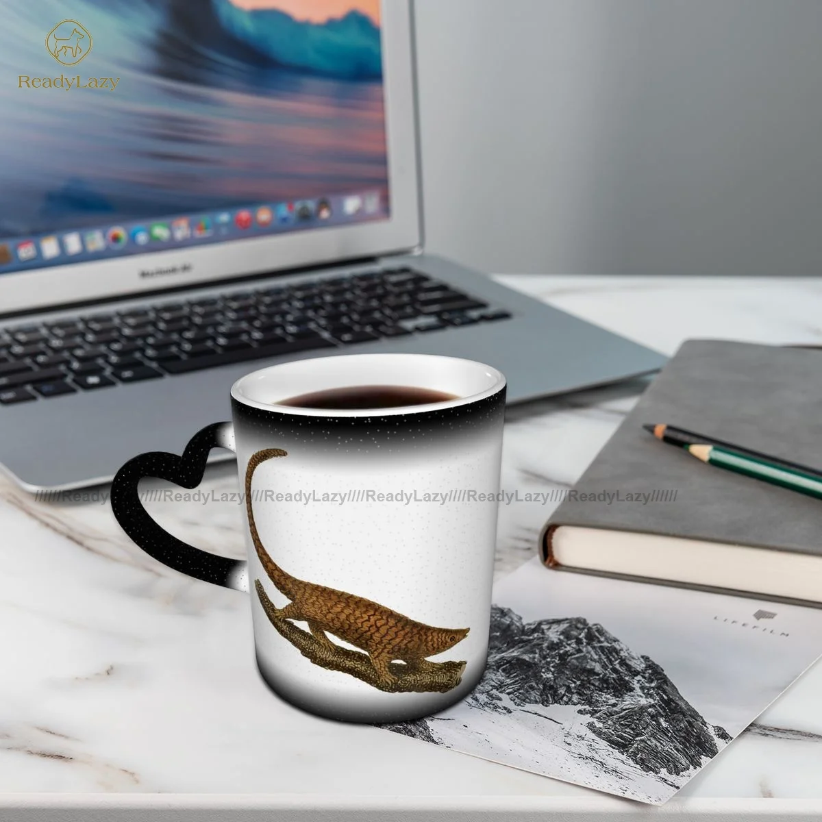 

Pangolin Mug That Changes Color Creative Mug Kawaii Ceramic Hot Chocolate Cups