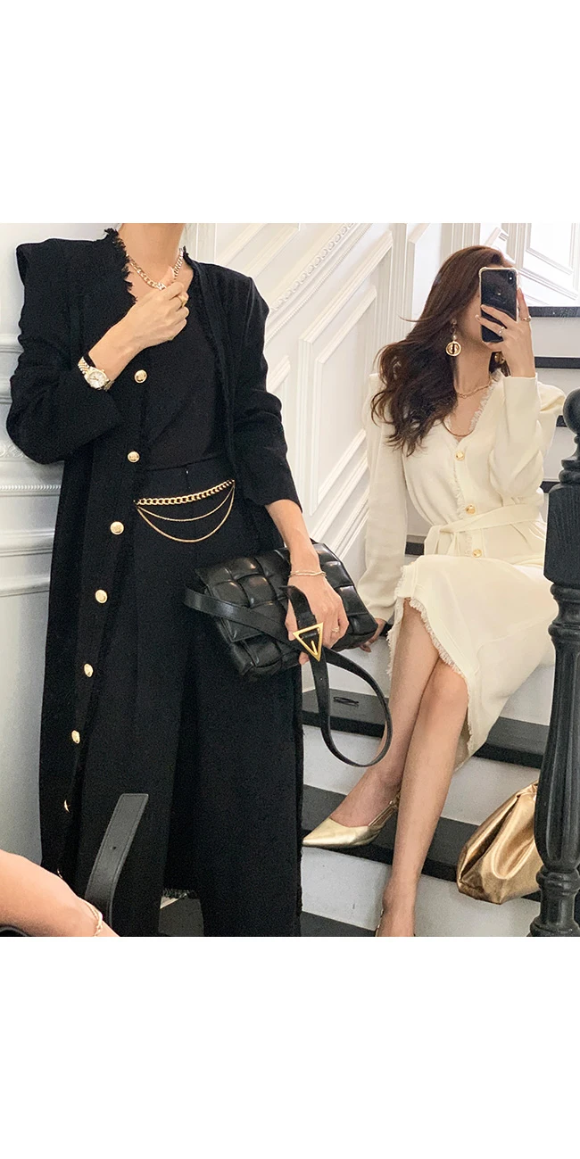 

ch single-breasted V-neck lace-up long-sleeved knitted tight sexy dress