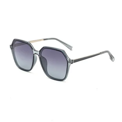 

2021 new fashion polarized sunglasses female Korean version of net red big frame protective glasses female