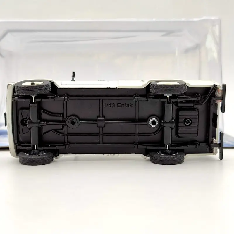 

IXO 1:43 For ENIAK Durango 4x4 1986 Pick Up Truck White Diecast Models Collection Auto Toys Gift