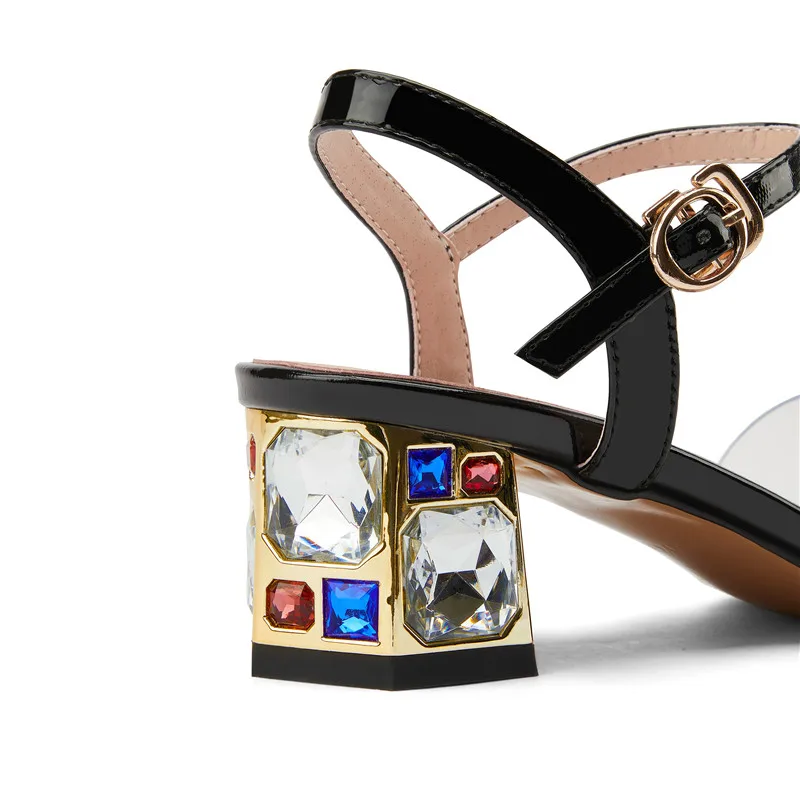 Женские босоножки ASUMER из лакированной кожи с кристаллами на квадратном высоком