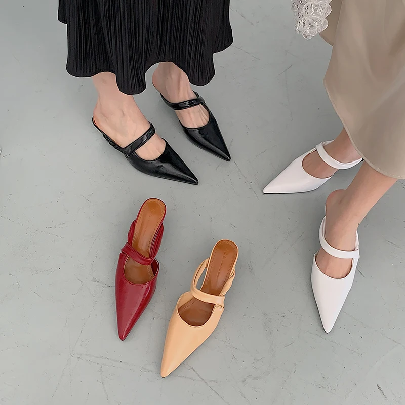 

Мюли женские летние с острым носком, сланцы, на тонком низком каблуке, классические тапочки, черные, белые, красные, бежевые, Размеры 35-39