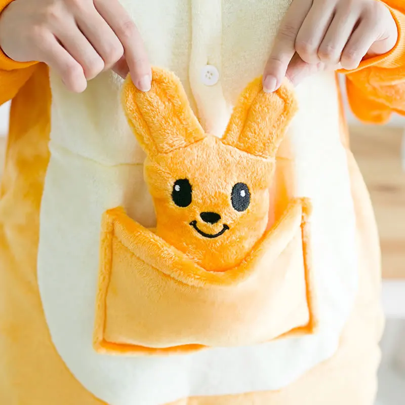 Комбинезон кенгуру для взрослых с Пикачу женская пижама фланелевая теплая