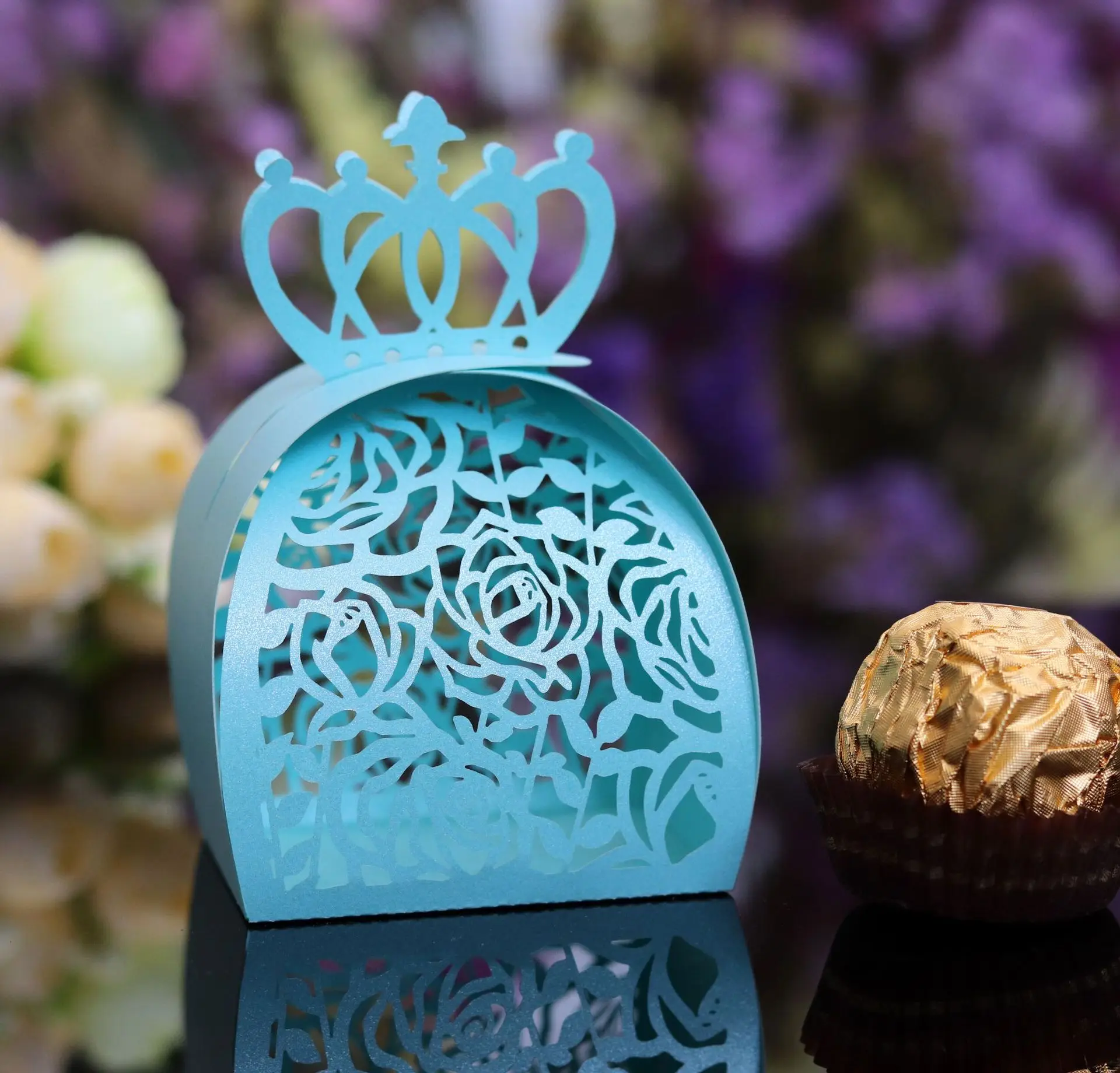 50 шт. Цветочная лазерная резка корона роза коробка для конфет на день рождения