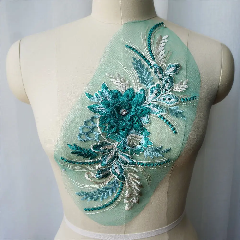 Черная красная вышитая кружевная ткань 3D цветок кисточка стразы аппликации для