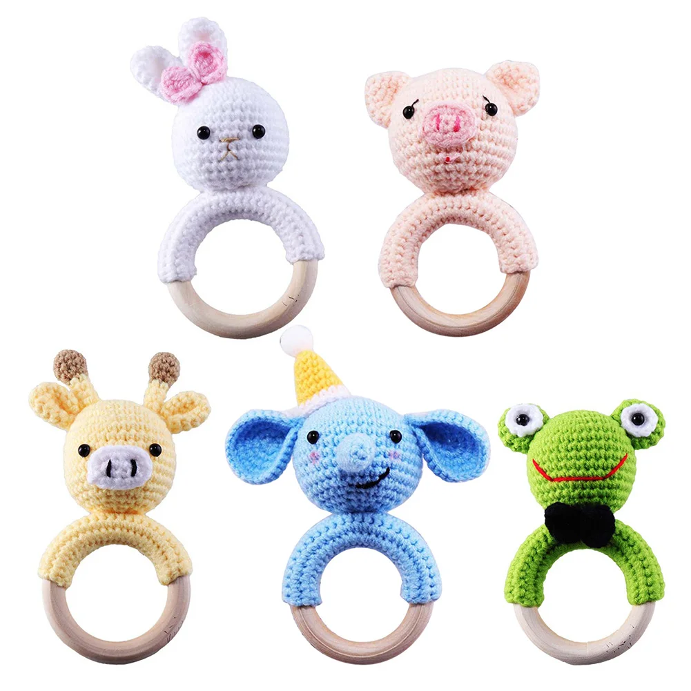 

Hand-crocheted Knit Wooden Ring Sound Baby Teether Animal Shape Rattle Toddler Appeasement Chewing Teething Soother Toys