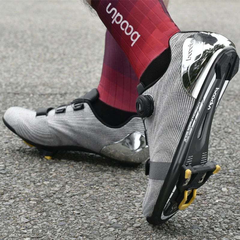 

BOODUN Professional Men Cycling Shoes Road Bike Carbon Fiber Sole Racing Cycle Shoes Breathable Bicycle Self-Locking Cleat Shoes