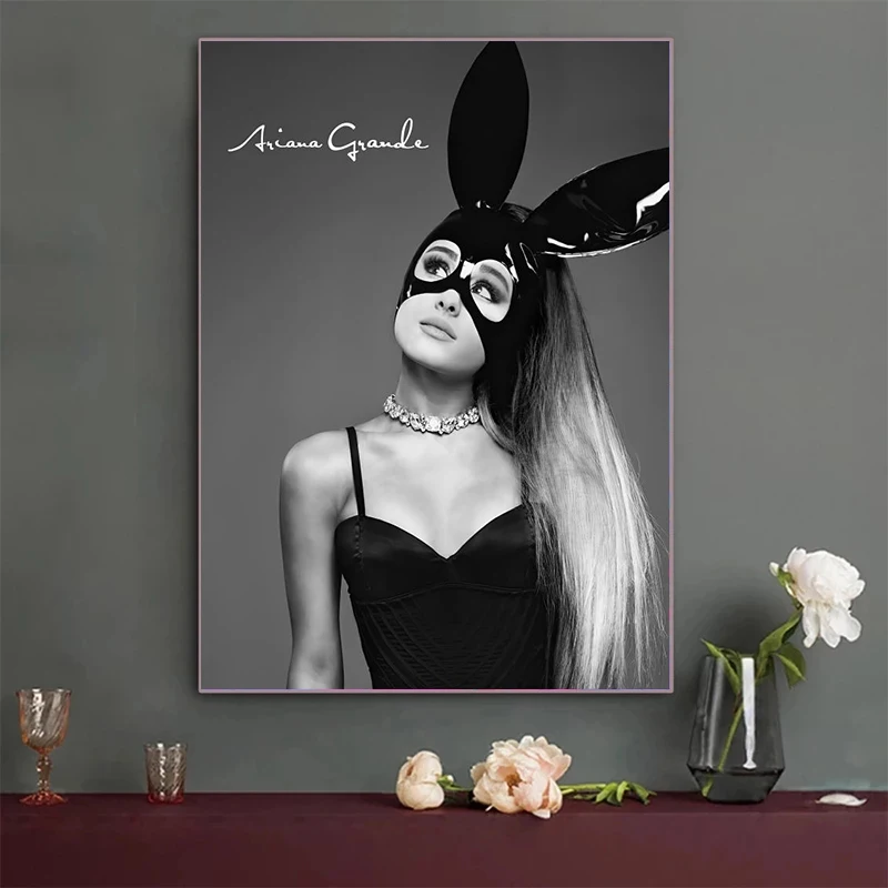 Живопись на холсте Black and White Ariana Grande Singer для декорирования стен в гостиной.