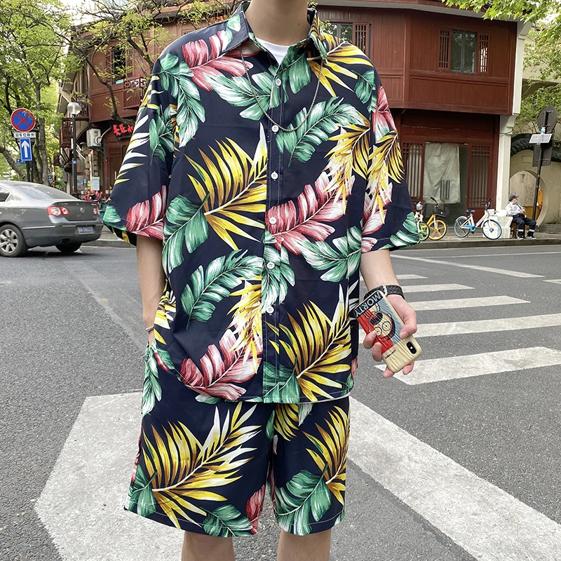 

2pcs Summer Men Sets Shirts and Shorts Fashion Printing Short Sleeved Hawaii Style Oversize Suit Man Clothing Streetwear Casual