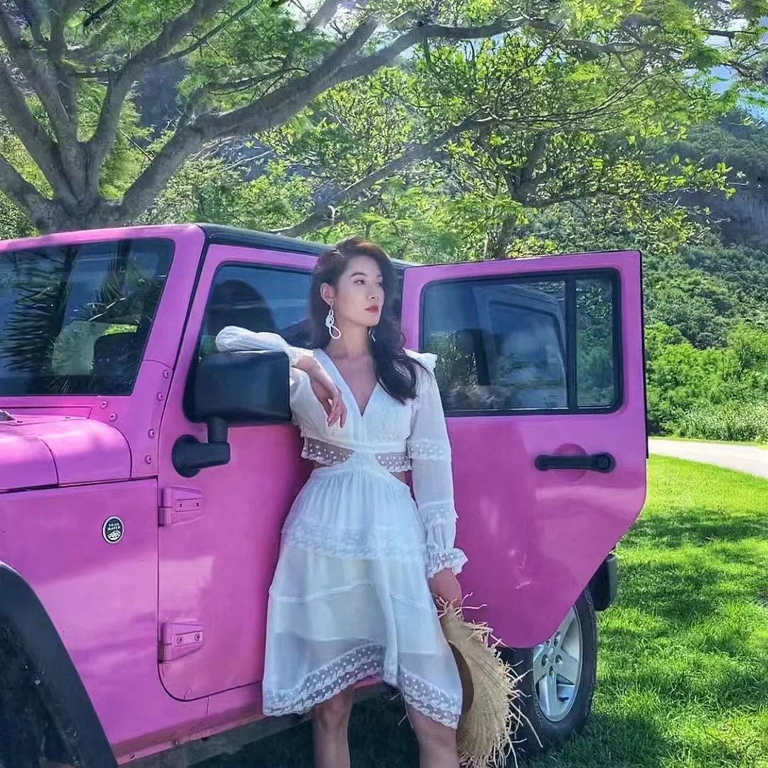 

[EWQ] 2021 Spring Summer European Design Vintage White Boho High Waist Empire Lace Dress Luxury Backless Ladies Dress