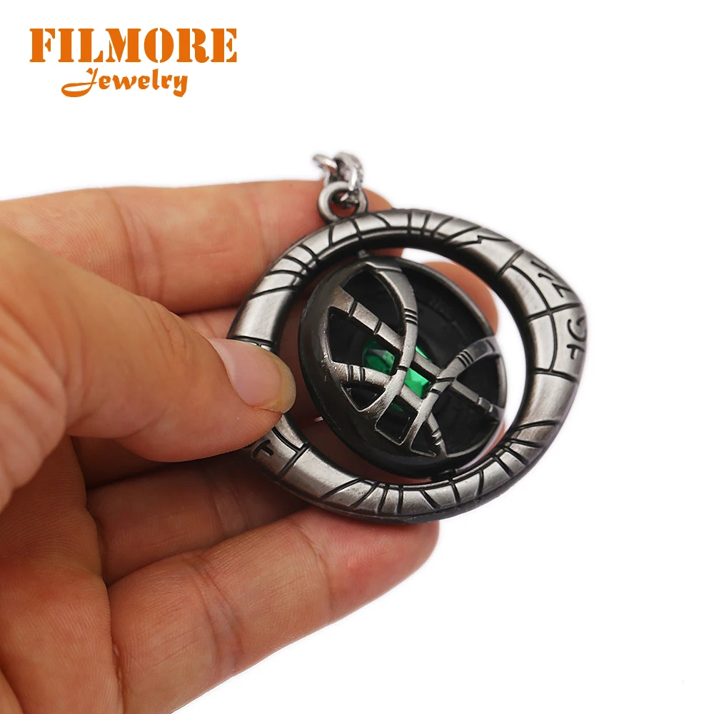 

Doctor Strange Keychain Crystal Eye of Agamotto Key Chain Movie Avenger Rotatable Key Ring Car Pendant Chaveiro Jewelry Souvenir