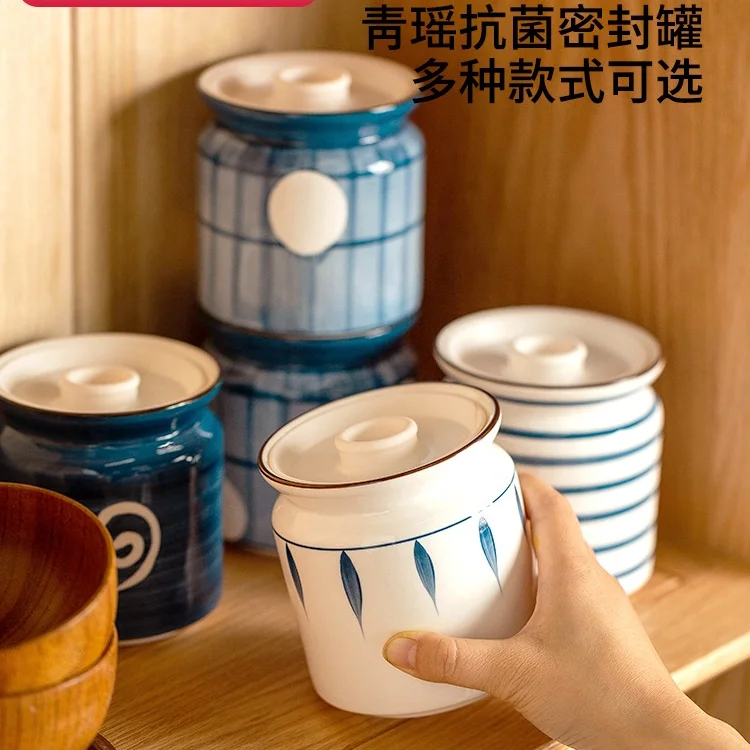 

Qiyao Antibacterial Sealed Jar Ceramic Kimchi Jar a Bottle of Honey Grains Snack Dry Goods Storage Tank with Lid