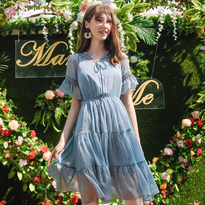 Летнее новое платье с v образным вырезом однотонное А силуэта женское