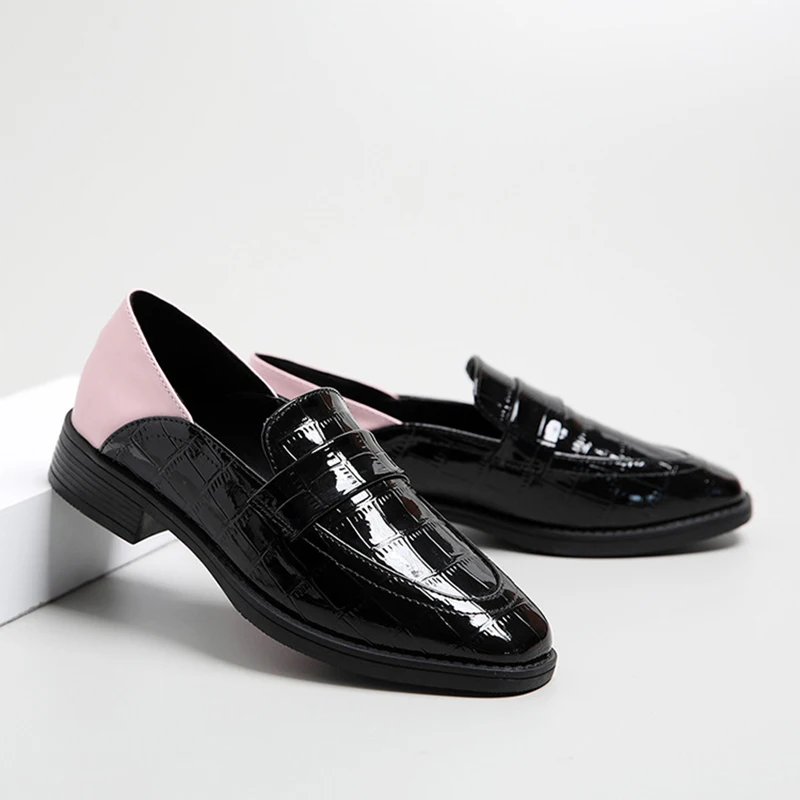 2019 женские мокасины броги со змеиным принтом оксфорды черного цвета британский