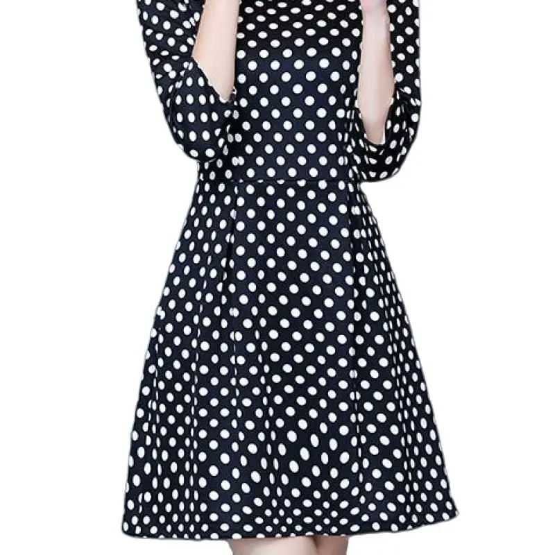 

Plus Size A-line Dot Print Three Quarter Pockets Knee Length Regular Empire O Neck Summer Long Dresses Black Spring Women Dress